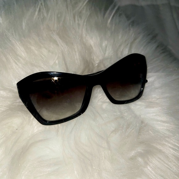 Prada Shades - Picture 6 of 9